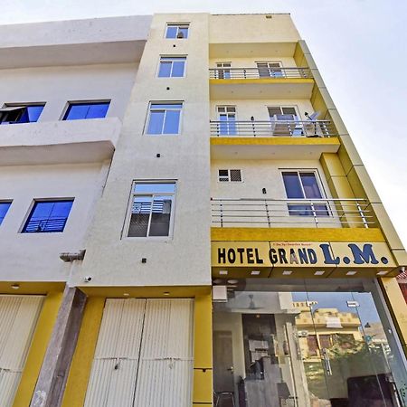 Hotel O Grand L M Ajmer Buitenkant foto
