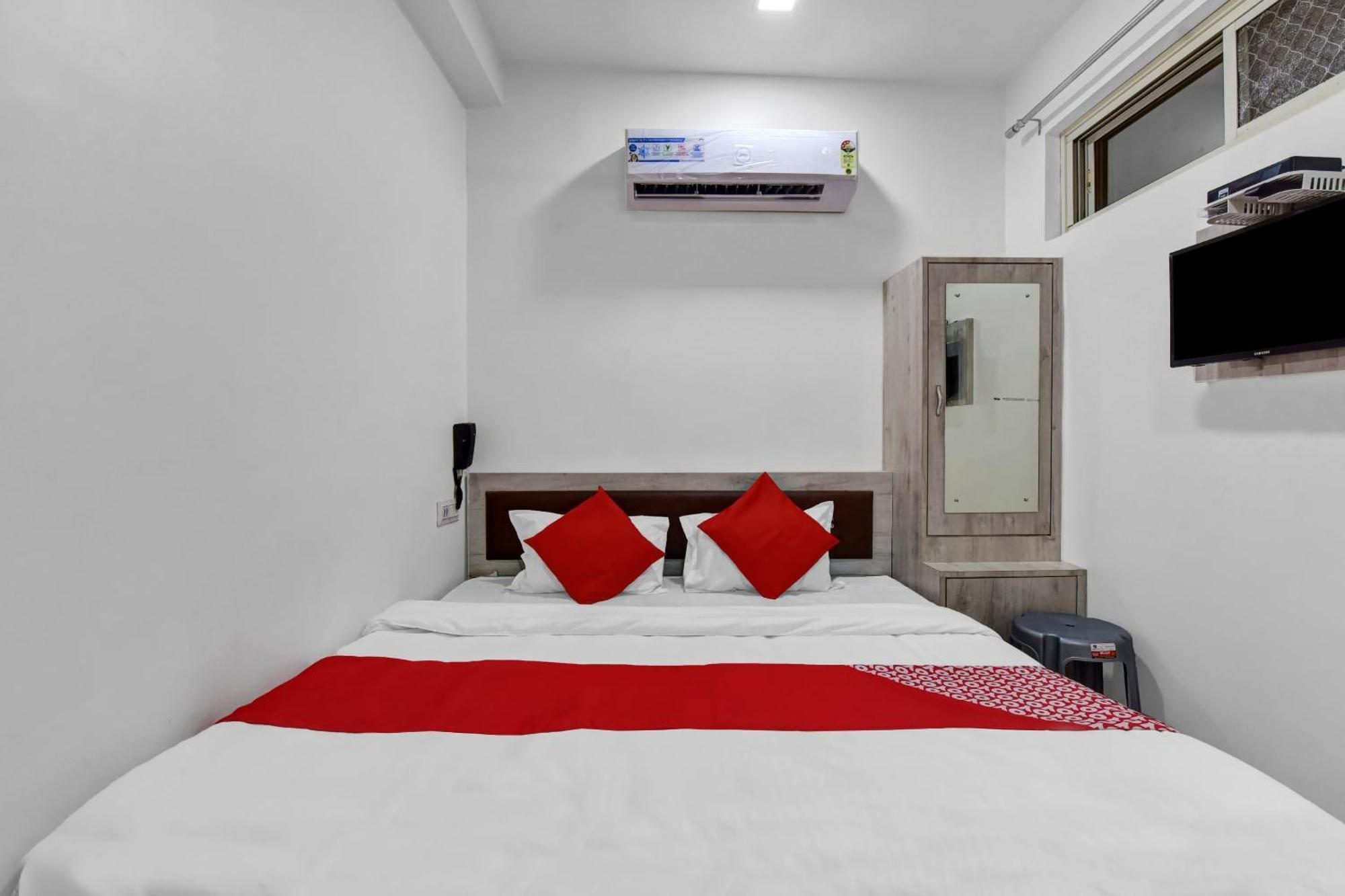 Hotel O Grand L M Ajmer Buitenkant foto