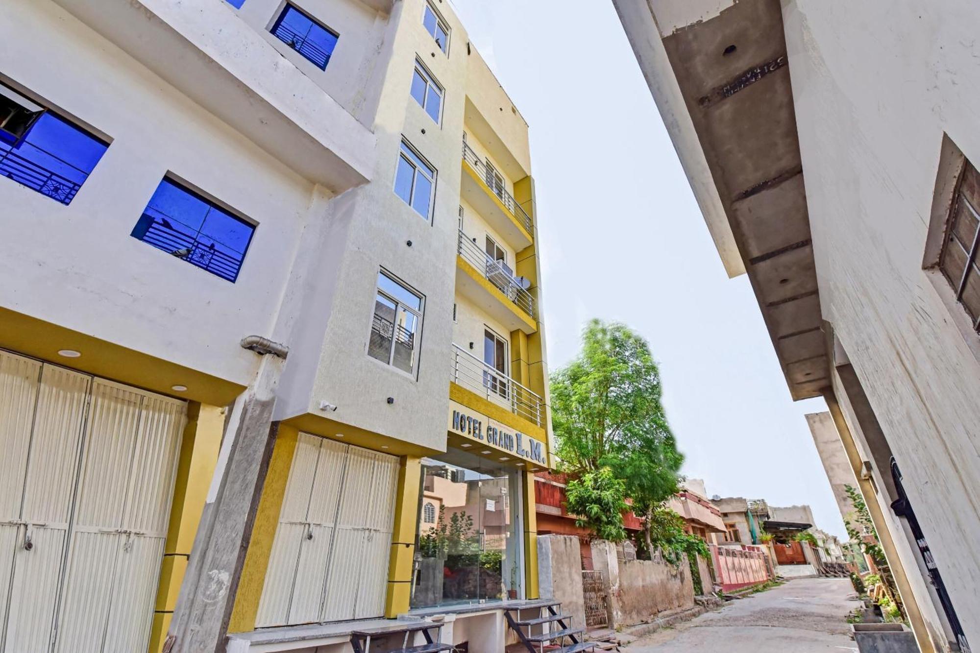 Hotel O Grand L M Ajmer Buitenkant foto