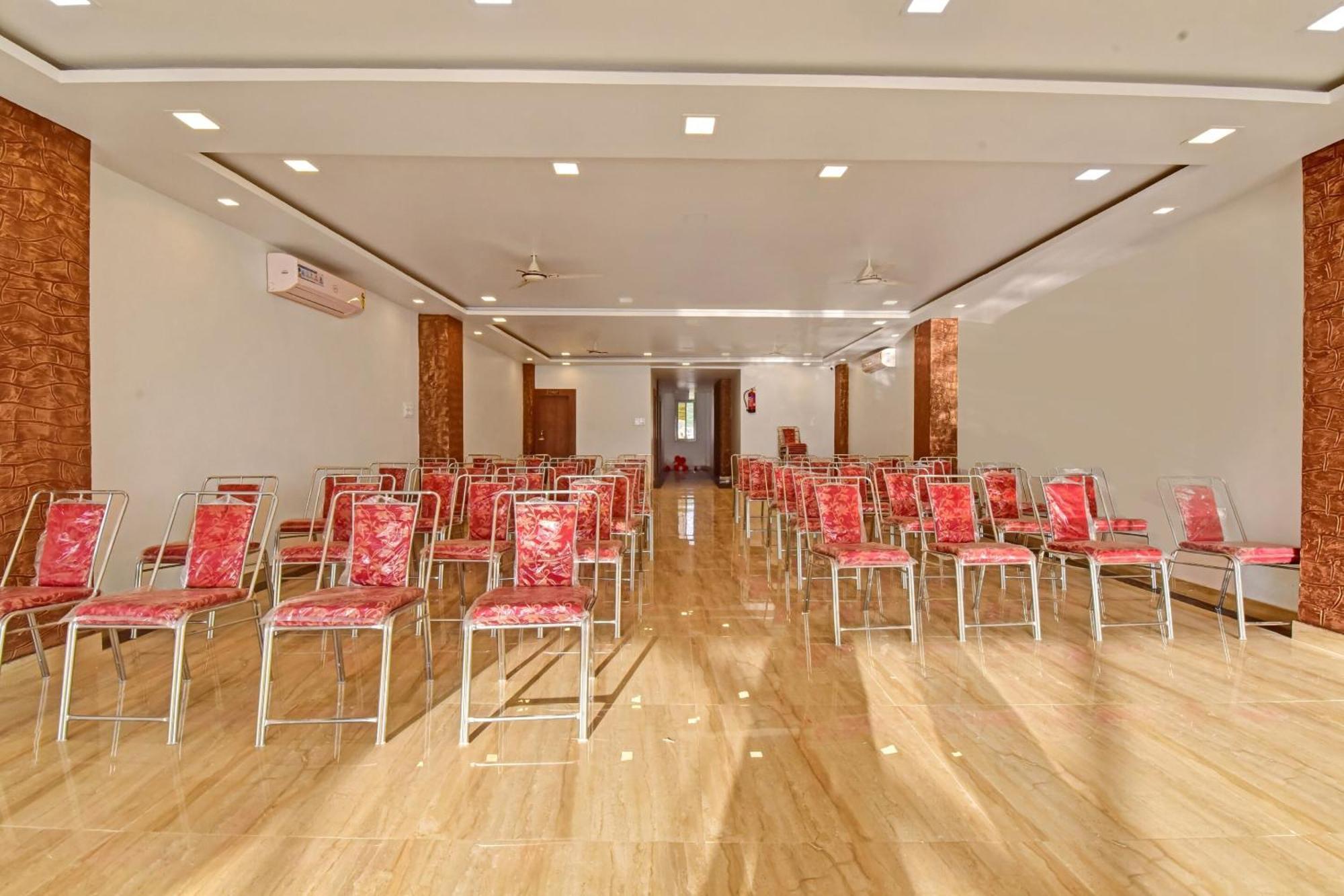 Hotel O Grand L M Ajmer Buitenkant foto